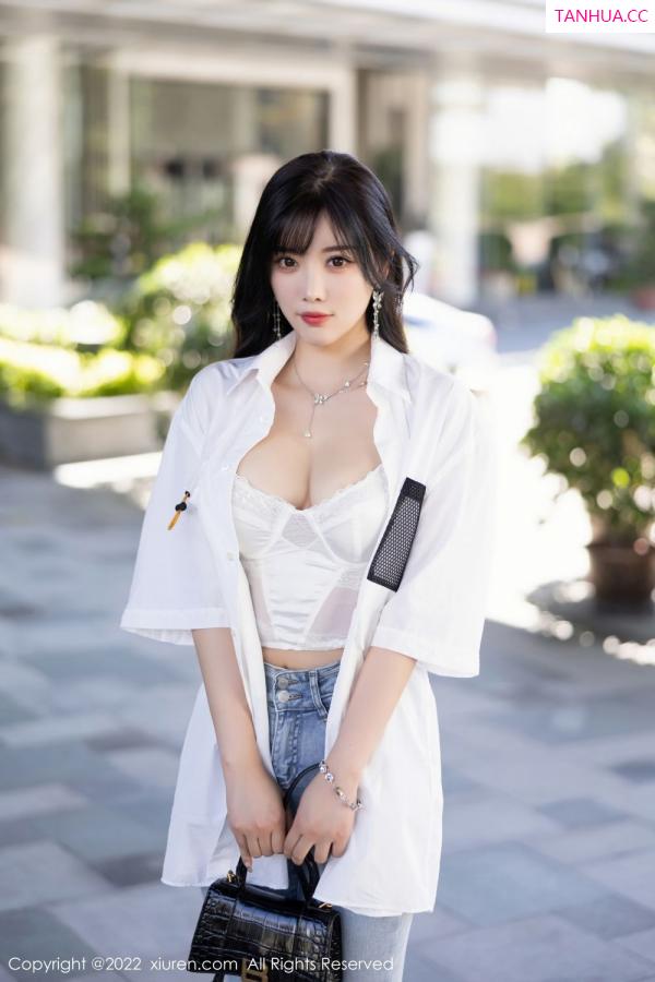 杨晨晨 sugar小甜心CC [XiuRen]高清写真图 2022.09.20 No.5614 杨晨晨Yome第4张图片